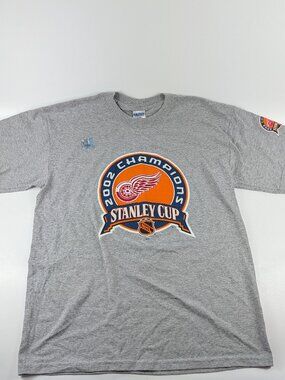 Vintage 2002 Detroit Red Wings NHL Stanley Cup Champions T-Shirt NWT